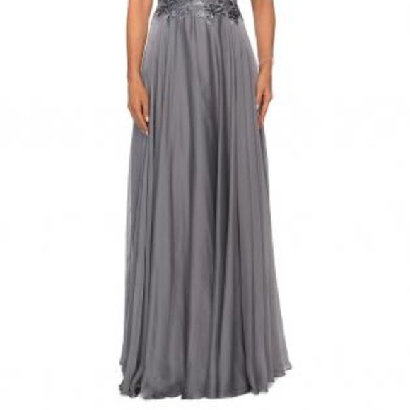 New La Femme Mother of the Bride/Groom Dress Size 4 - Picture 4 of 17